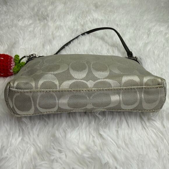 y2k COACH Gray Signature Canvas Mini Purse / Wristlet - Picture 4 of 13